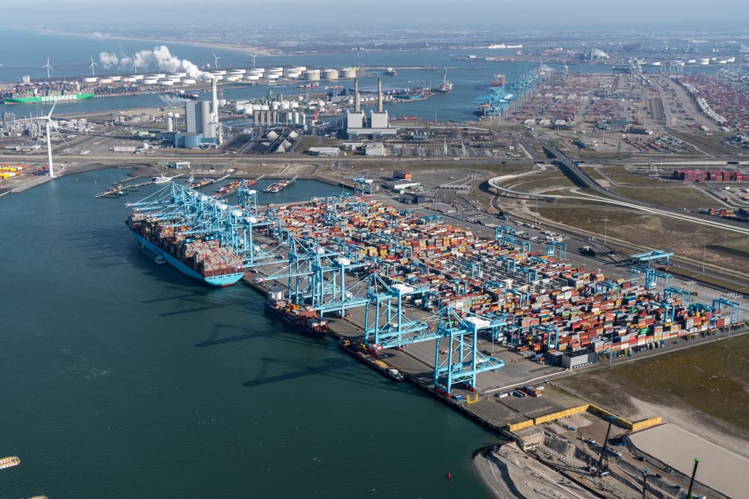 12,February,2022,,Rotterdam,,Holland.,Aerial,View,Of,Apm,Container